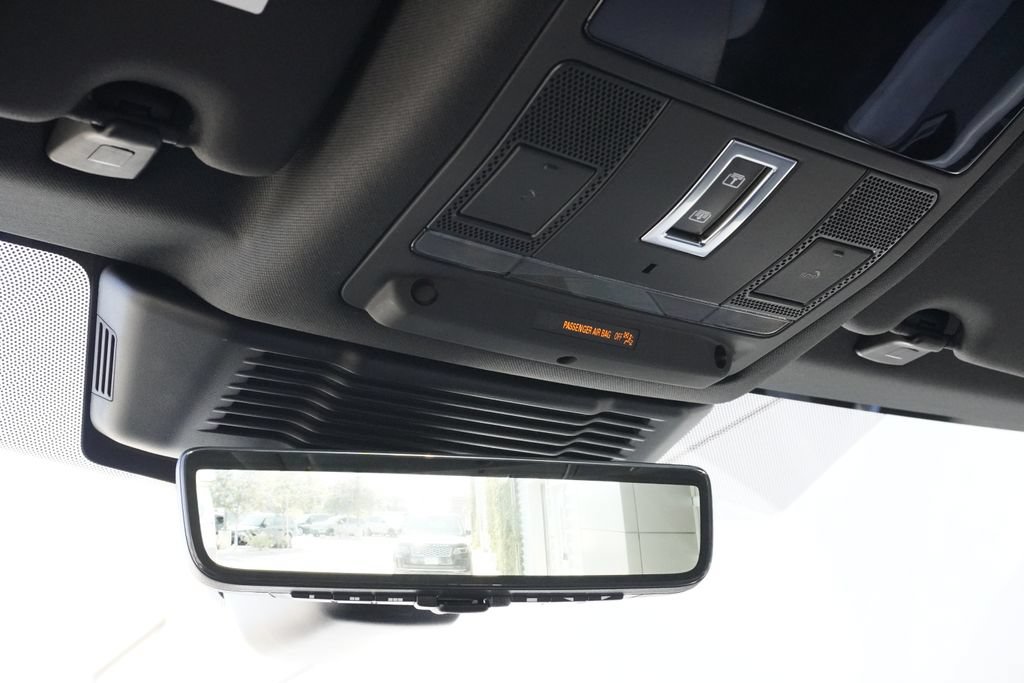 New 2026 Land Rover Discovery Sport Landmark AWD/4WD image 16