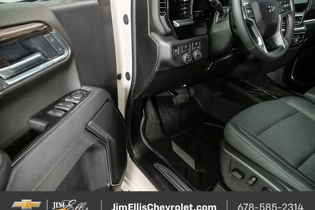 New 2026 Chevrolet Silverado 1500 RST w/ RST Select Package AWD/4WD image 7
