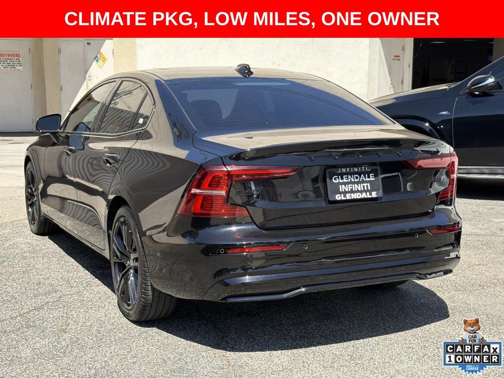 Used 2023 Volvo S60 B5 Plus w/ Climate Package AWD/4WD image 4