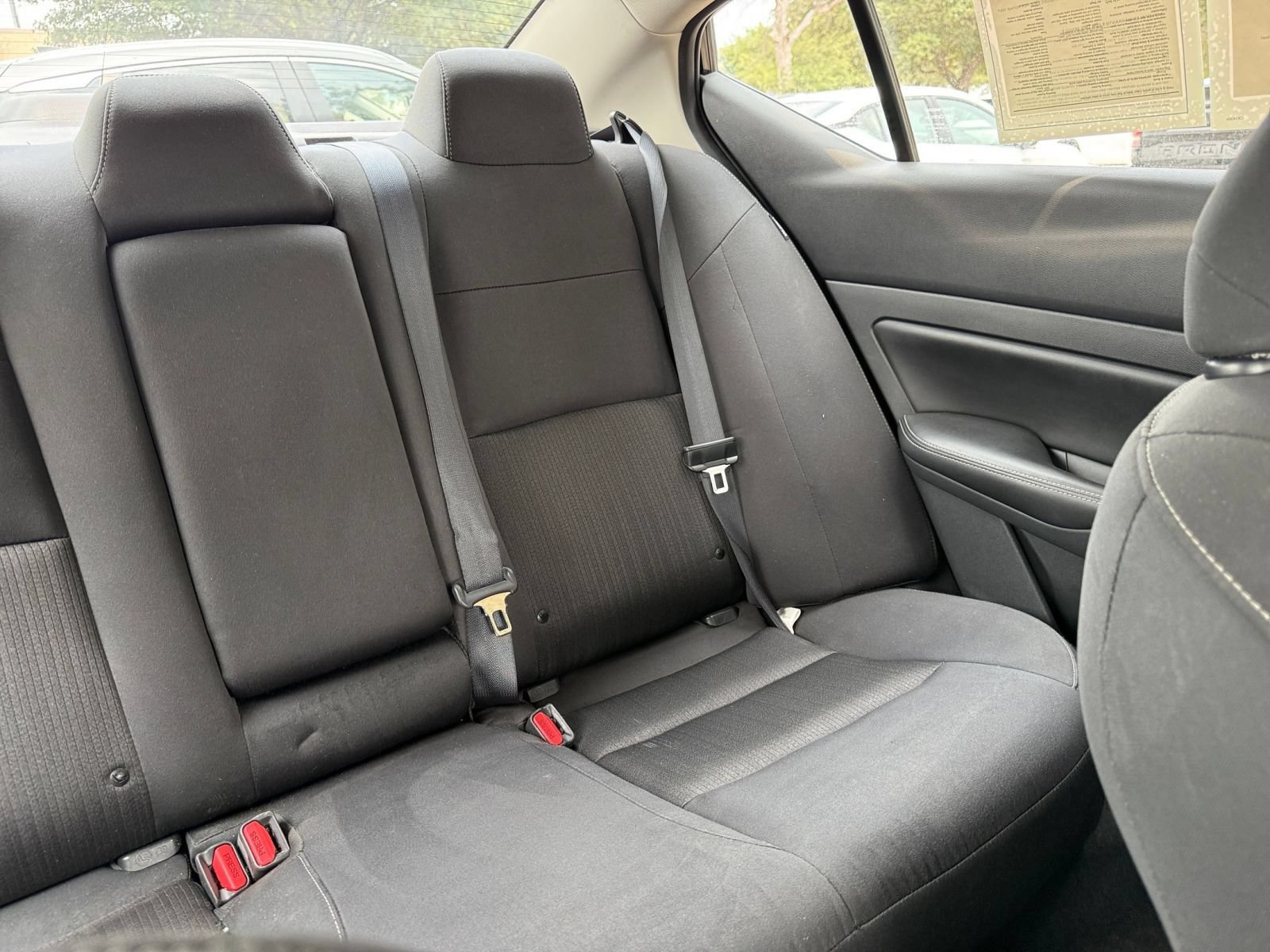 Used 2025 Nissan Altima 2.5 SV FWD image 32