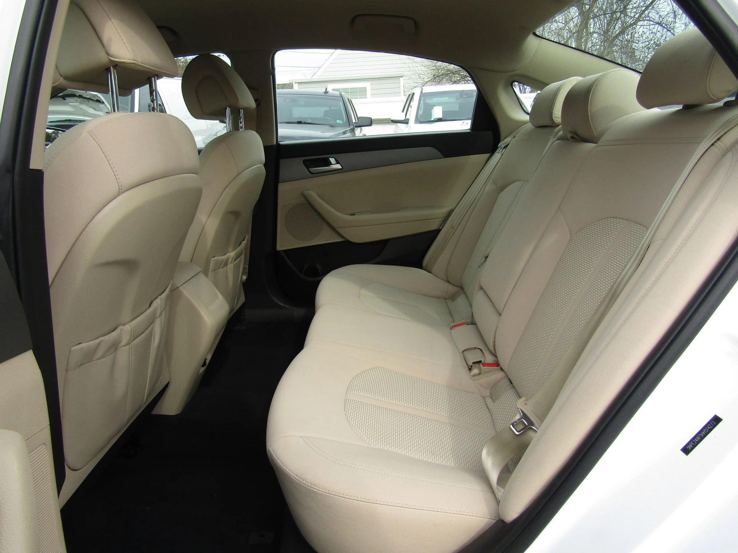 Used 2017 Hyundai Sonata SE w/ Cargo Package image 13