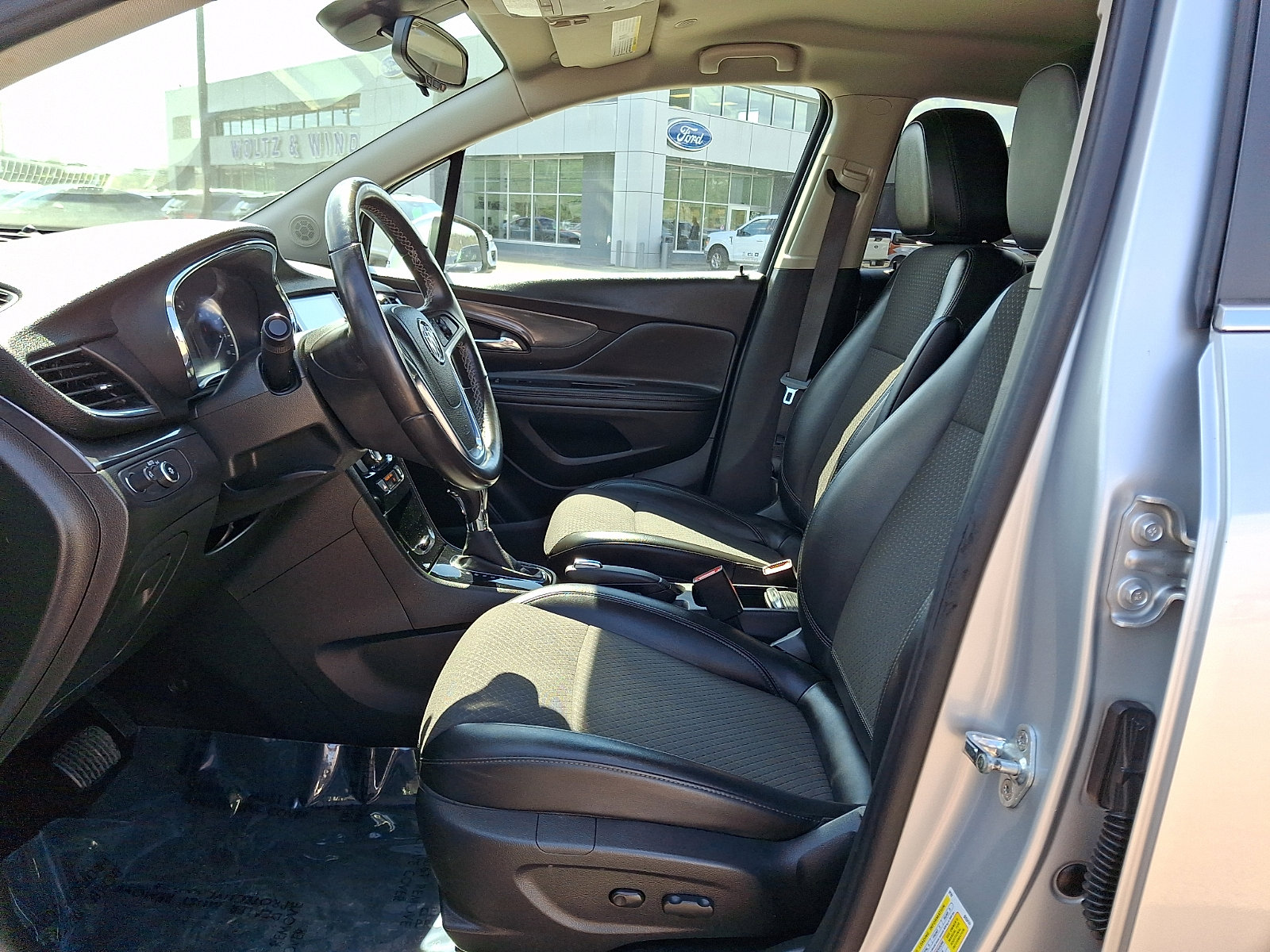 Used 2019 Buick Encore Preferred image 13