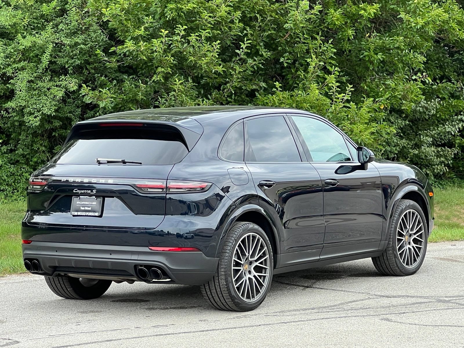 Used 2019 Porsche Cayenne S AWD/4WD image 6