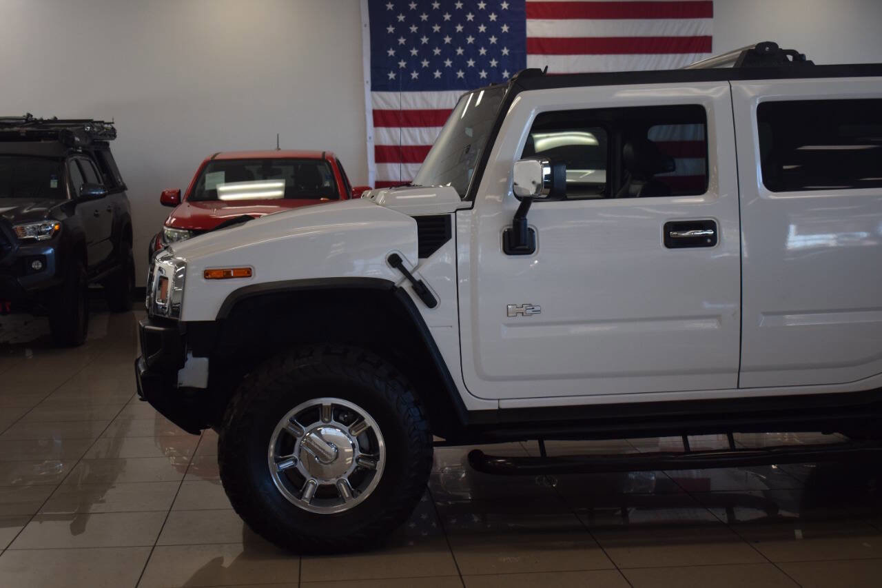 Used 2005 HUMMER H2 w/ Preferred Equipment Group image 22