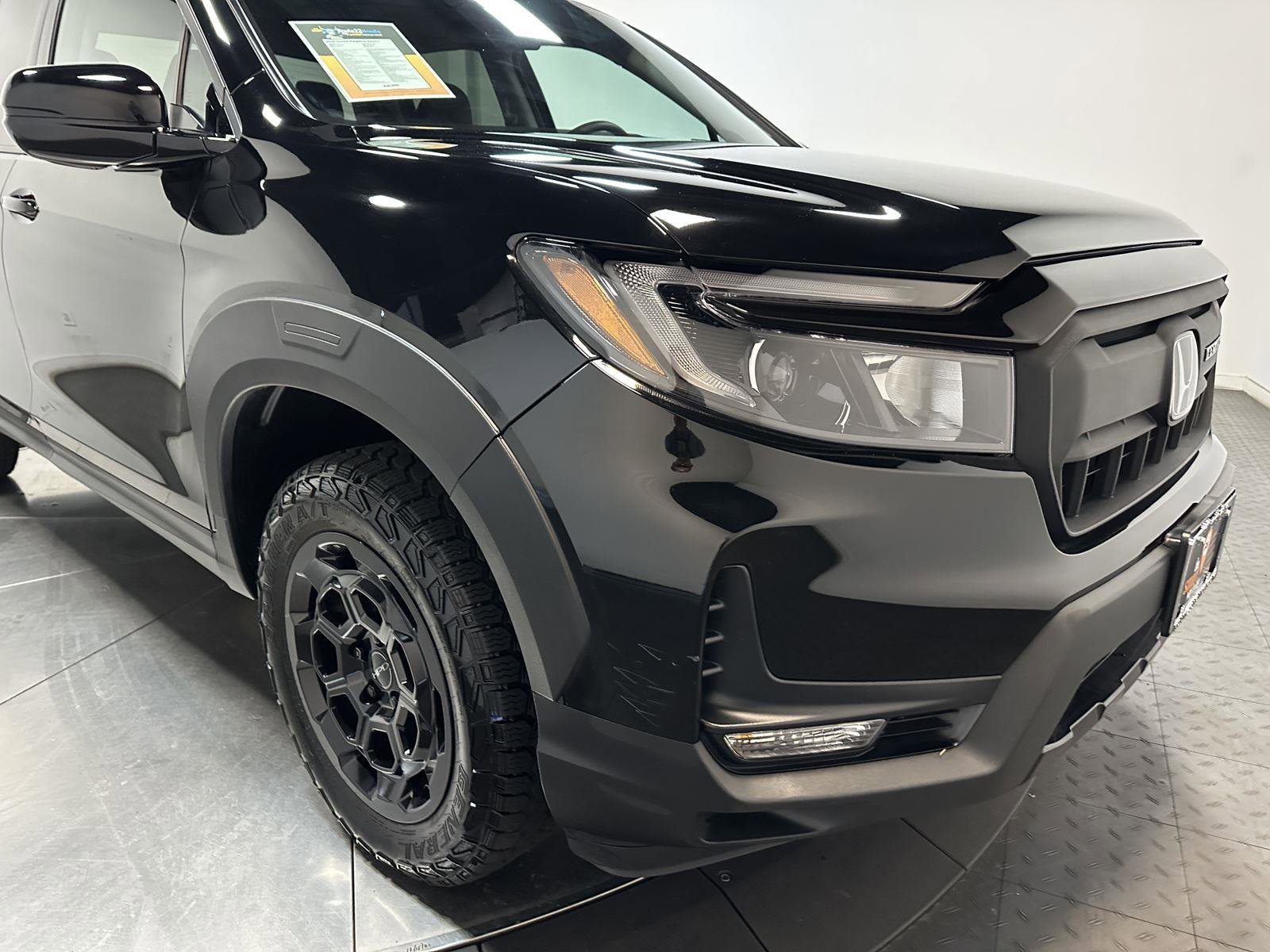 Used 2025 Honda Ridgeline Sport+ image 3