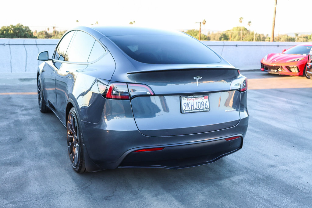 Used 2023 Tesla Model Y Performance AWD/4WD image 7