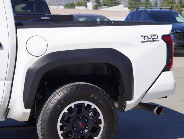 Certified 2024 Toyota Tacoma TRD Off-Road image 10
