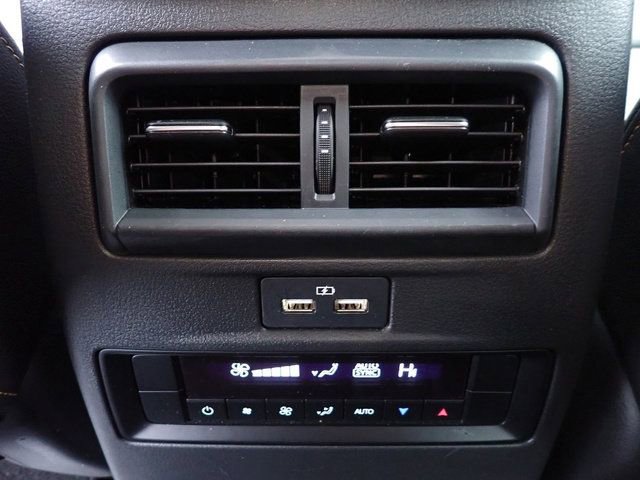 Used 2025 MAZDA CX-90 3.3 Turbo w/ Select Package image 19