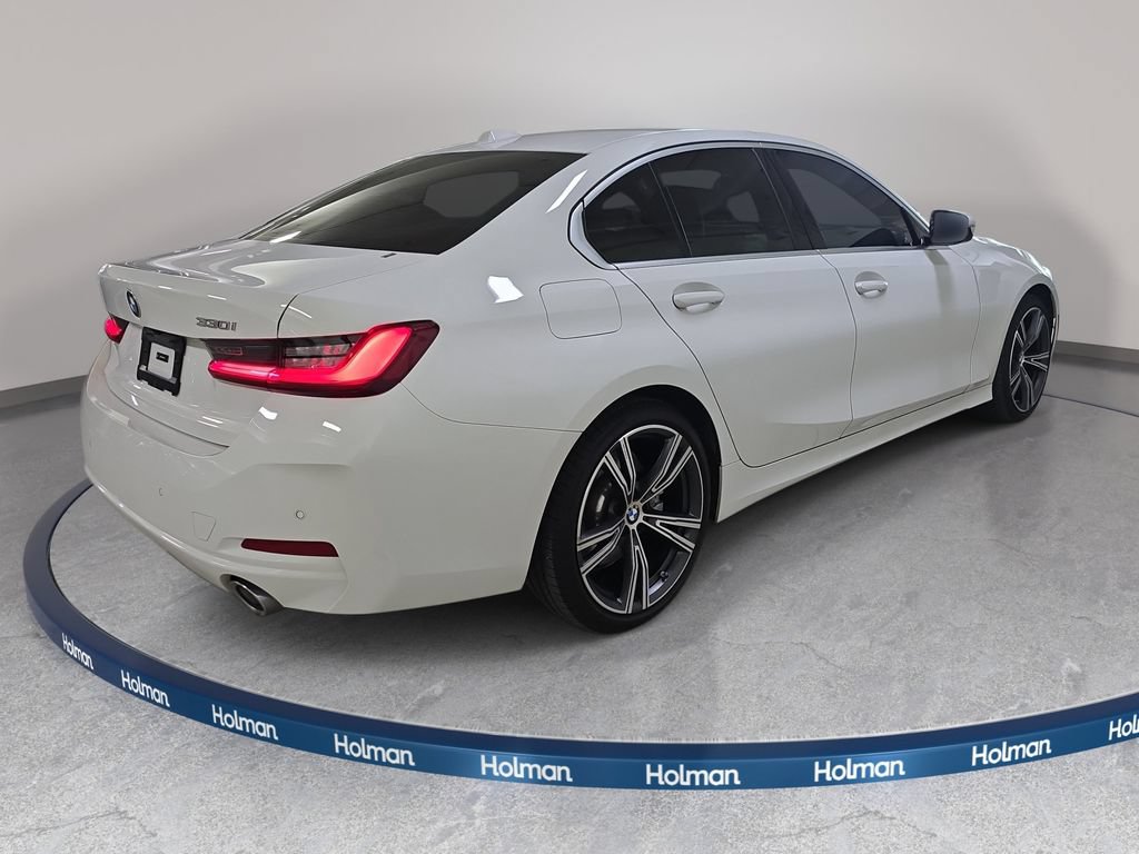 Certified 2024 BMW 330i Sedan w/ Convenience Package RWD image 7
