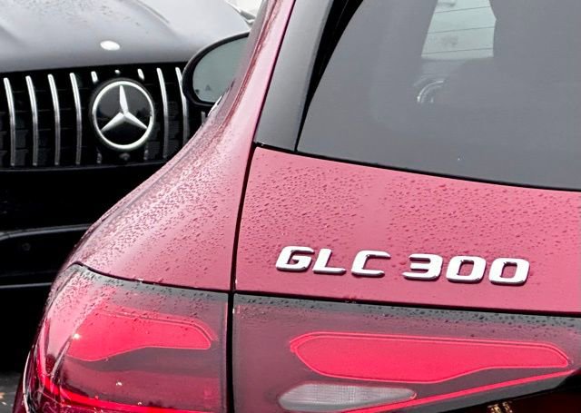 New 2026 Mercedes-Benz GLC 300 4MATIC image 9