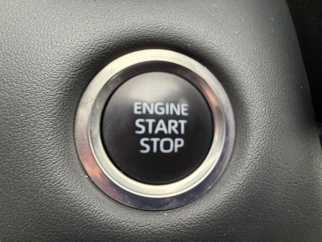 Certified 2024 Toyota Highlander XSE image 34