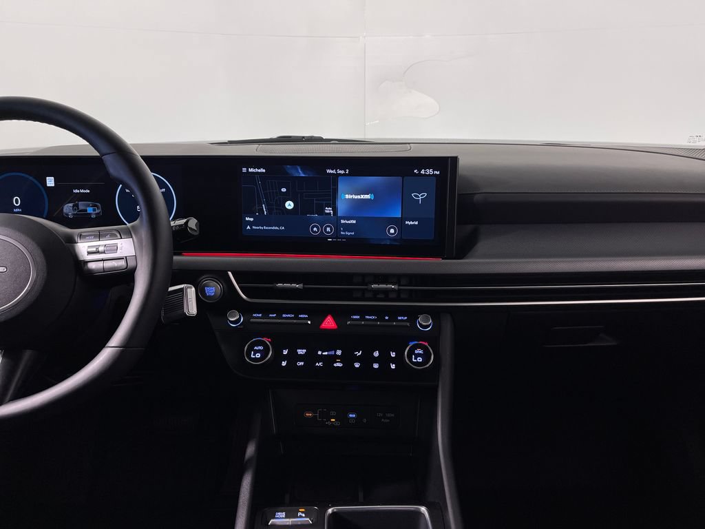 Certified 2025 Hyundai Sonata Limited FWD image 16