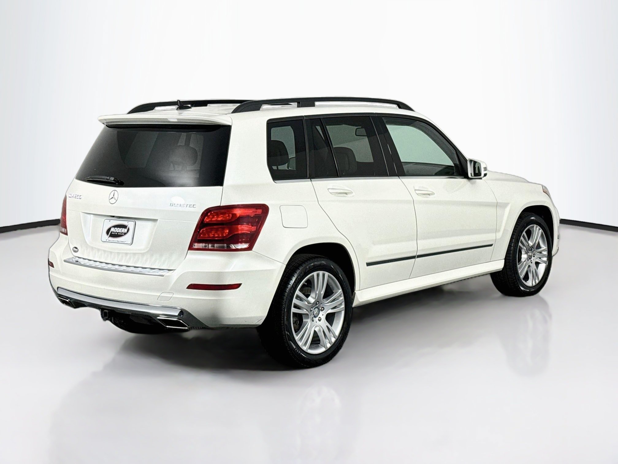 Used 2014 Mercedes-Benz GLK 250 BlueTEC 4MATIC image 15