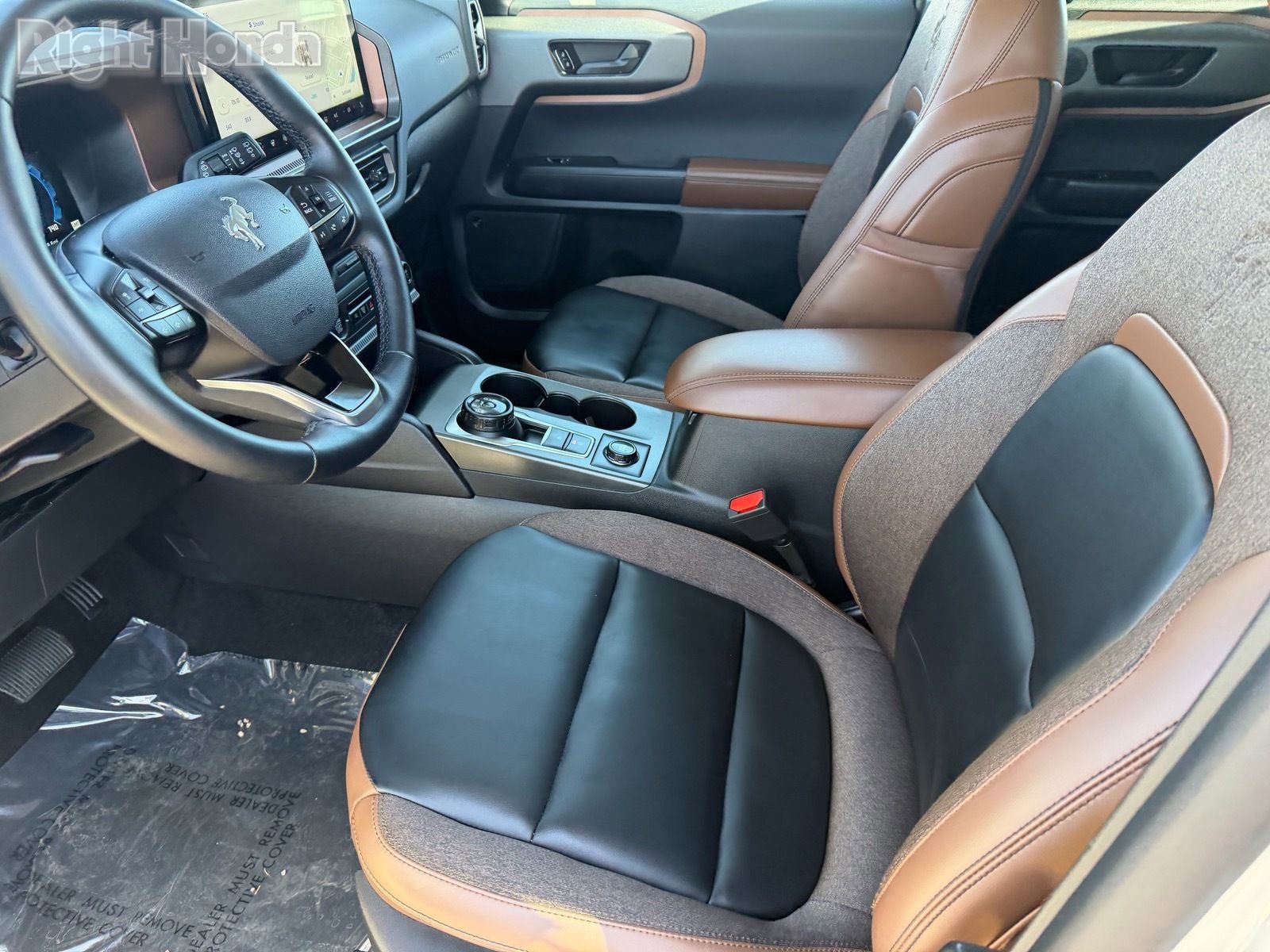 Used 2025 Ford Bronco Sport Outer Banks w/ Outer Banks Tech Package+ AWD/4WD image 21