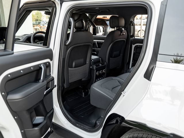 New 2026 Land Rover Defender 110 X AWD/4WD image 23