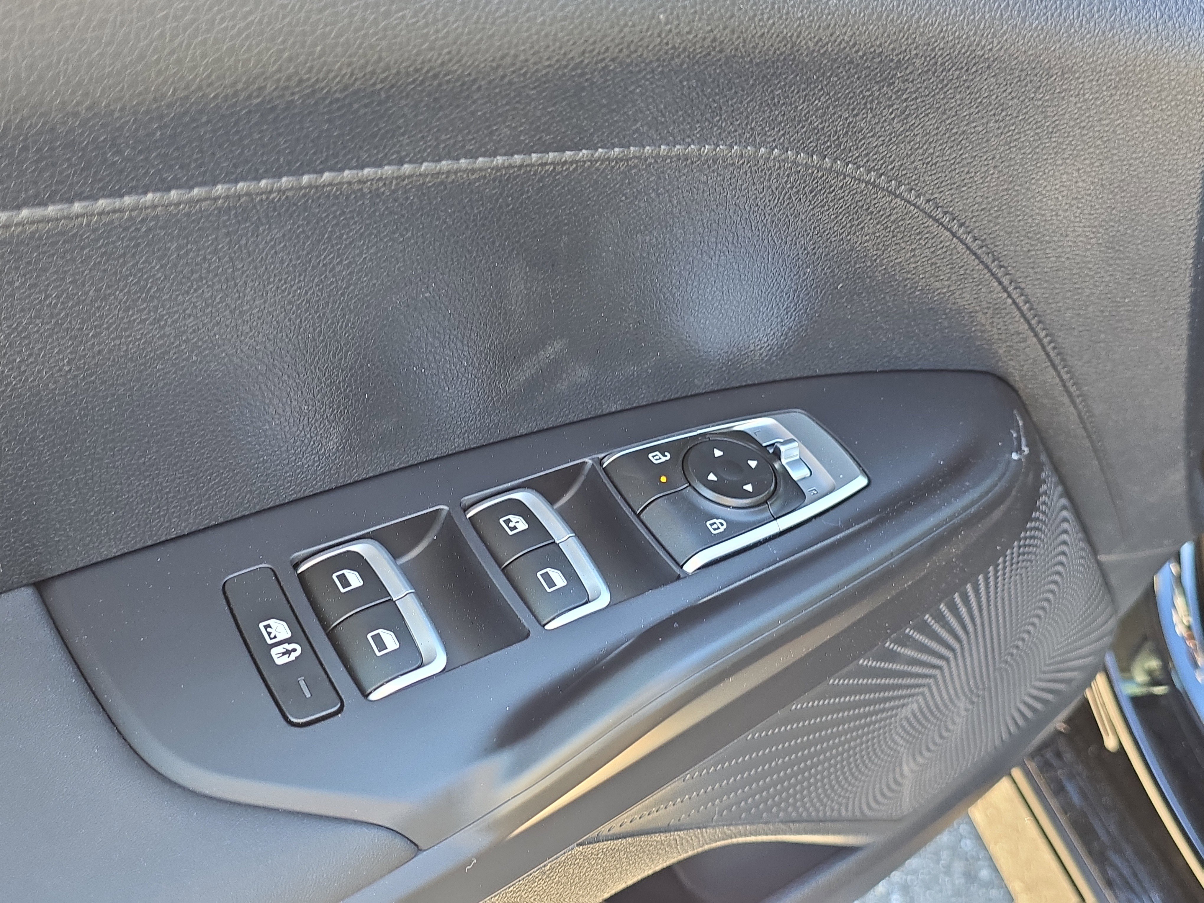 New 2026 Kia K5 LXS FWD image 17
