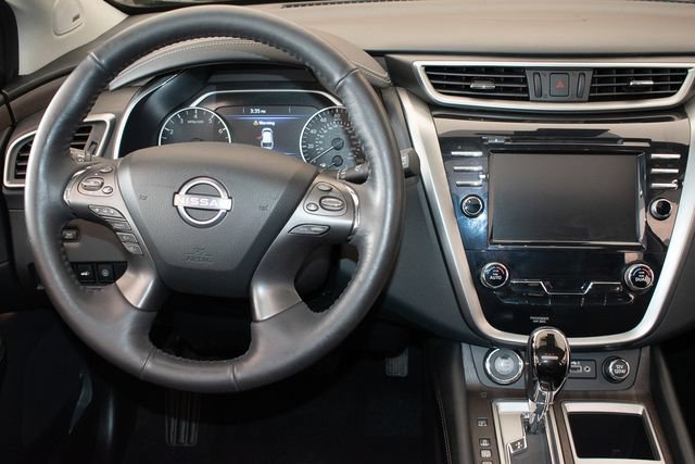 Used 2023 Nissan Murano Platinum AWD/4WD image 16