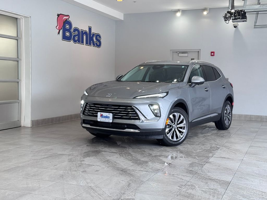 Certified 2025 Buick Envision Preferred image 2