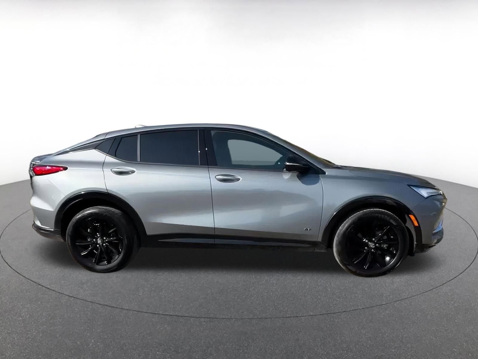 Used 2025 Buick Envista Sport Touring image 16