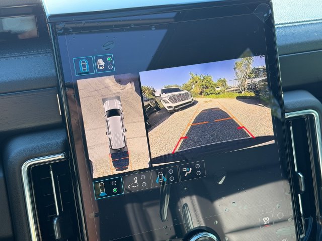 New 2027 GMC Yukon XL Denali w/ Sun & Power Step Package AWD/4WD image 21