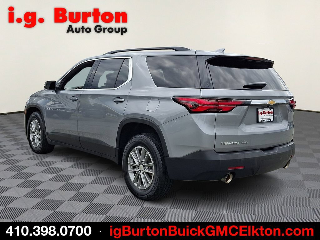 Used 2023 Chevrolet Traverse LT AWD/4WD image 4