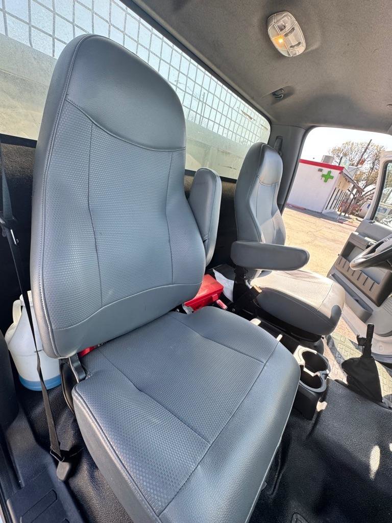 Used 2021 Ford F750 2WD Regular Cab Super Duty image 50