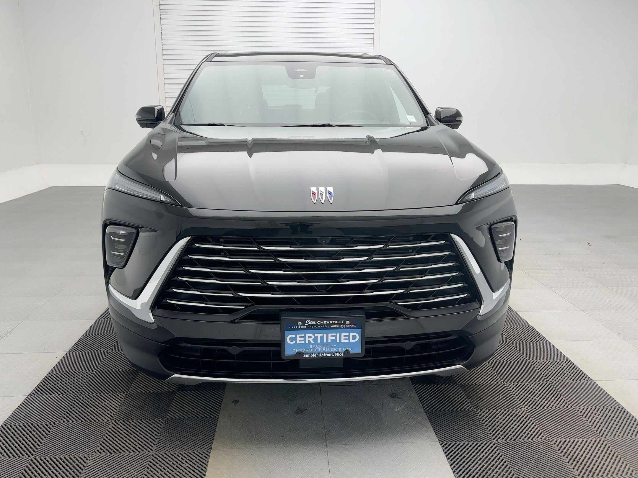 Certified 2025 Buick Enclave Preferred image 6