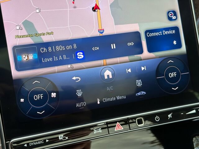 Certified 2025 Mercedes-Benz C 300 Sedan w/ Exclusive Trim Package image 26