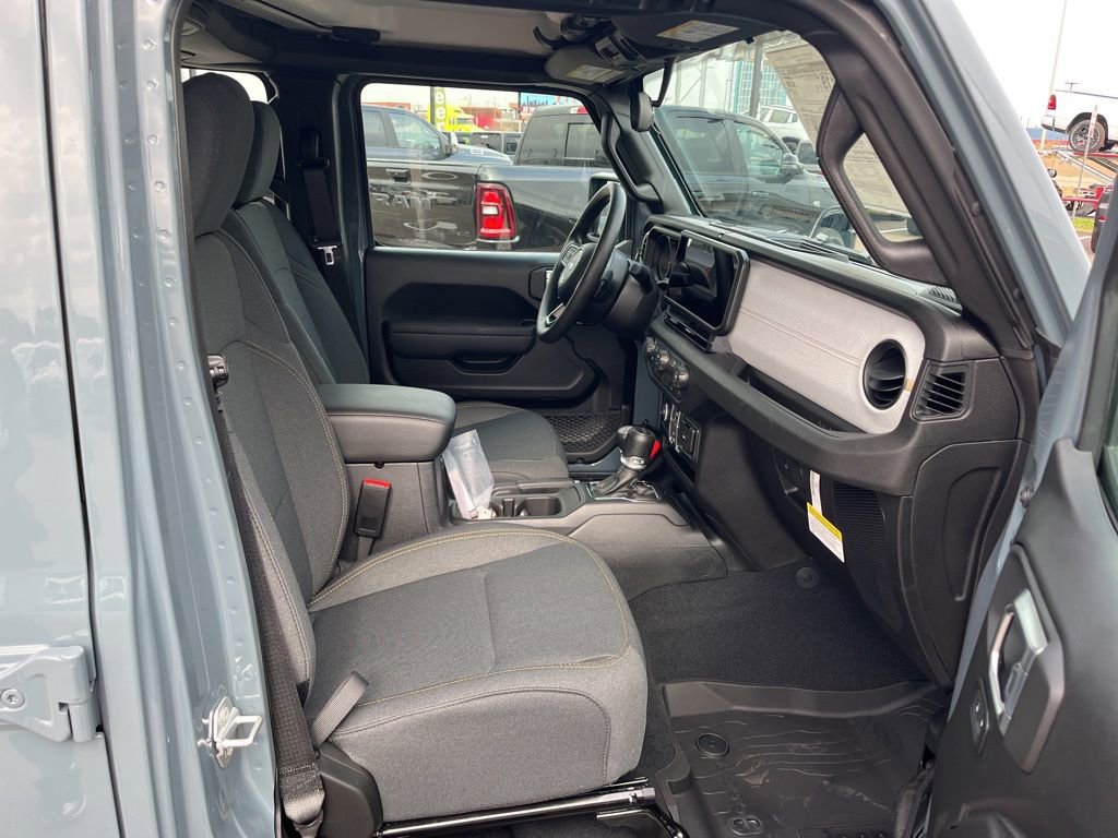 New 2026 Jeep Gladiator Sport image 32