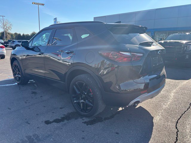 Used 2021 Chevrolet Blazer LT w/ Redline Edition FWD image 3