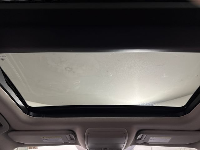 Used 2025 MAZDA CX-50 AWD 2.5 S w/ Weather Package image 23