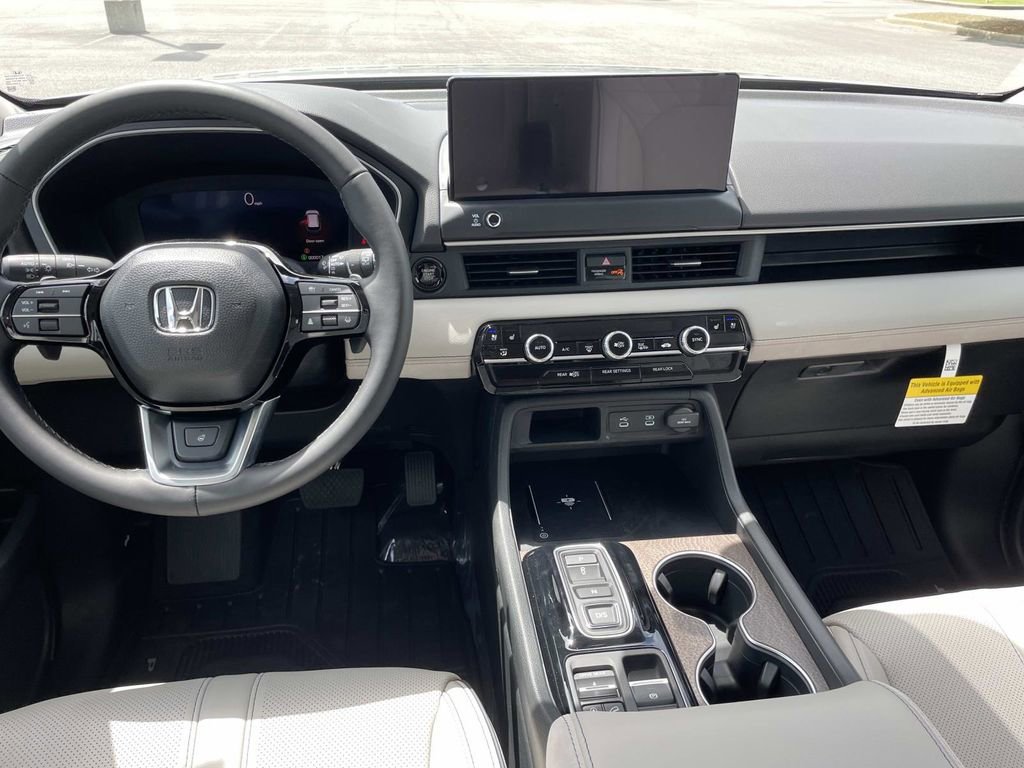 New 2026 Honda Pilot Elite image 13