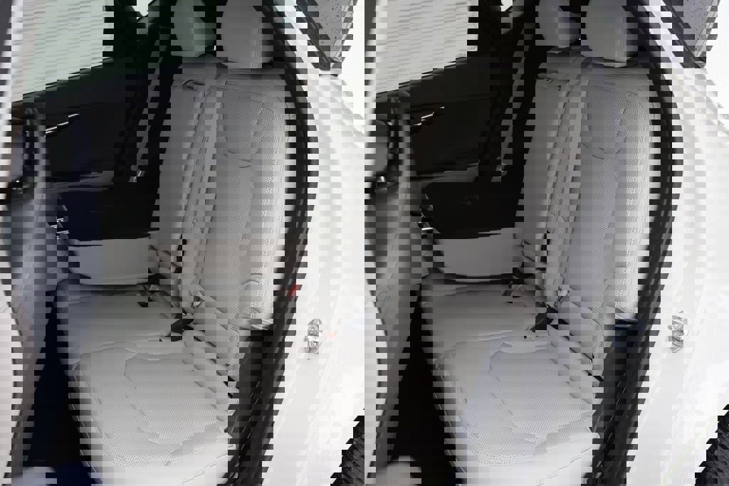 Used 2023 Kia EV6 Wind w/ Wind Technology Package image 11