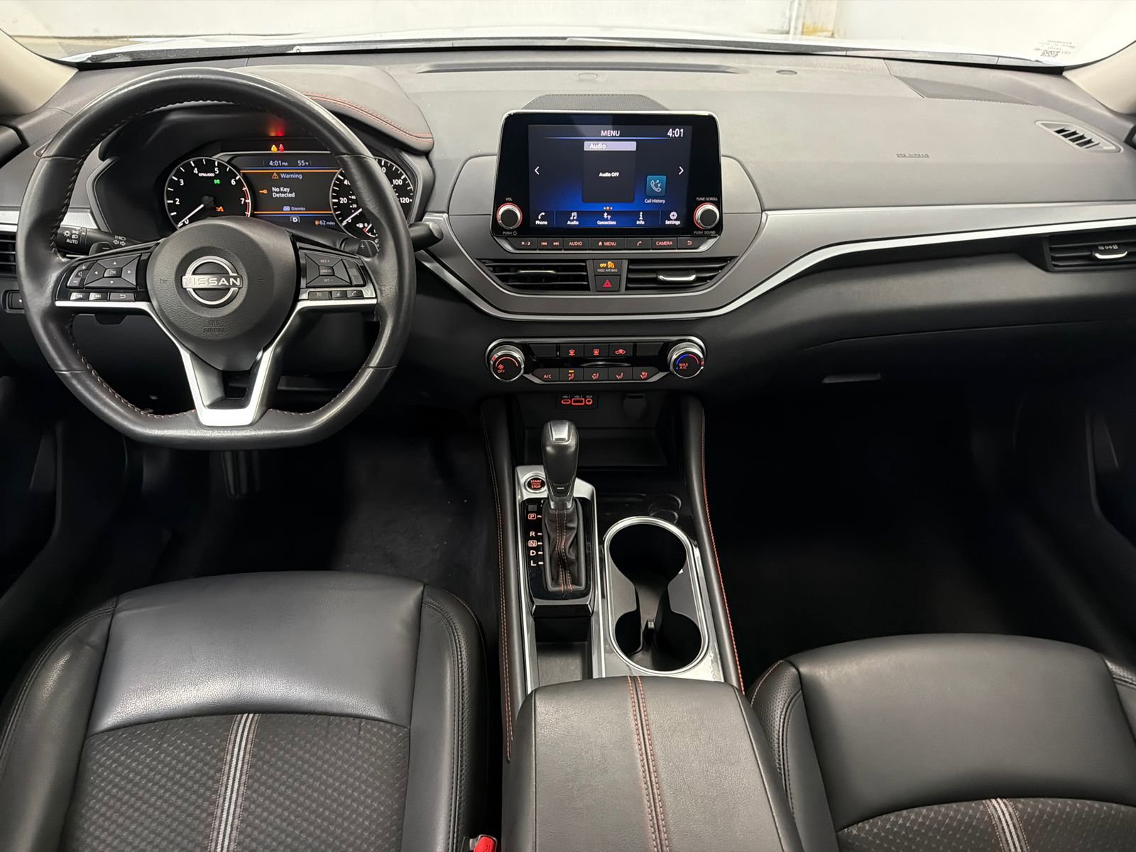 Used 2023 Nissan Altima 2.5 SR FWD image 15