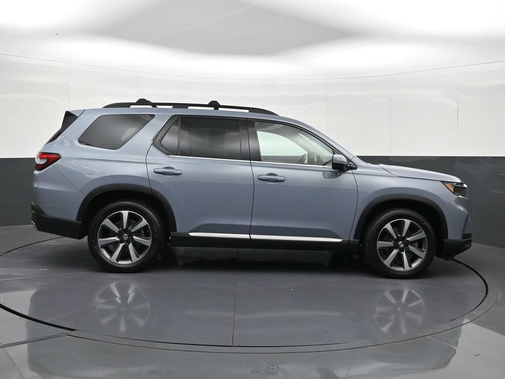 Used 2024 Honda Pilot Elite image 6
