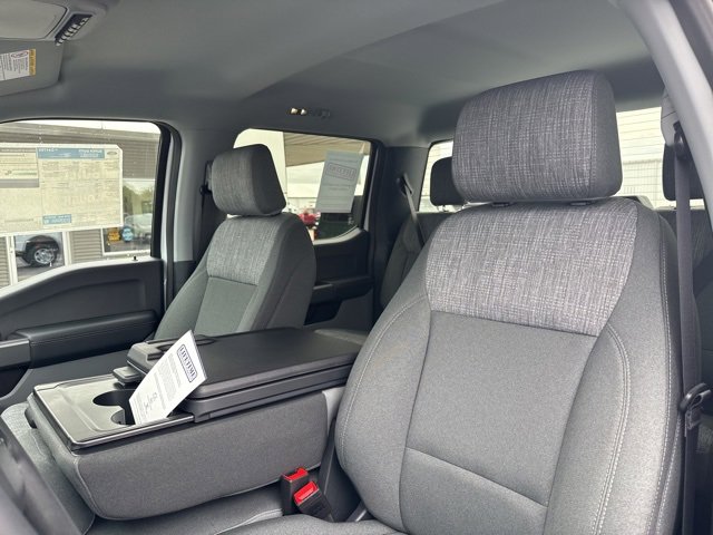 New 2026 Ford F350 XLT w/ Snow Plow/Camper Package image 11