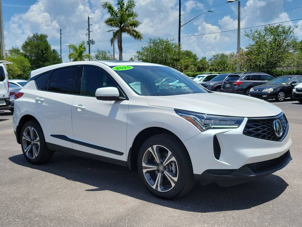 Used 2025 Acura RDX SH-AWD image 2