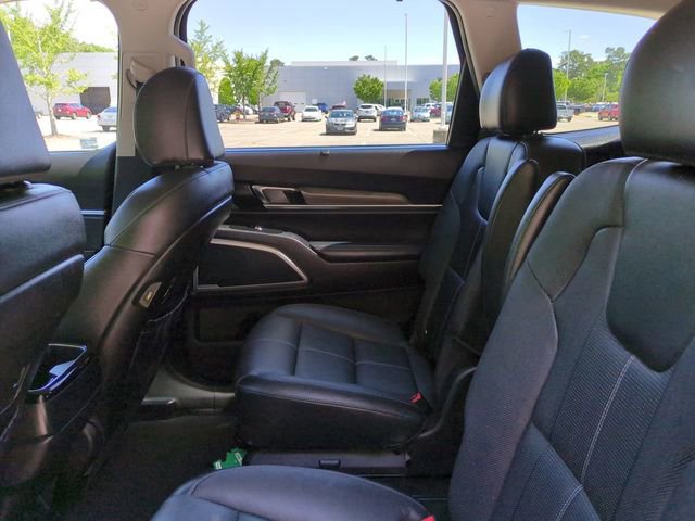 Used 2022 Kia Telluride EX w/ EX Premium Package AWD/4WD image 14