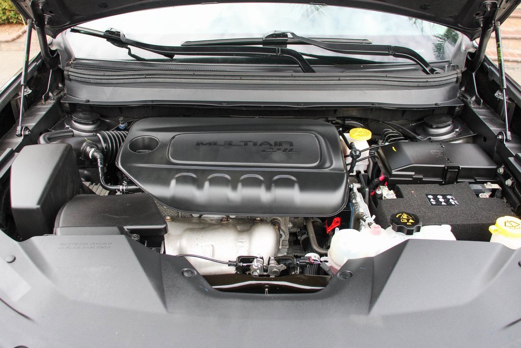 Used 2020 Jeep Cherokee Limited image 12