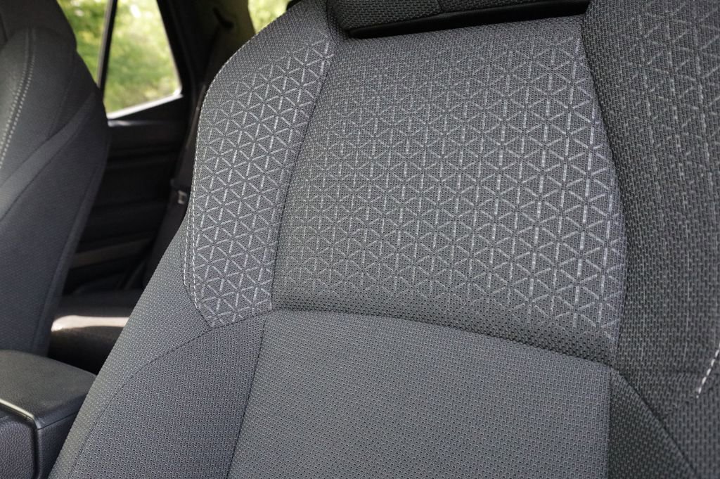 Used 2025 Toyota 4Runner SR5 image 32