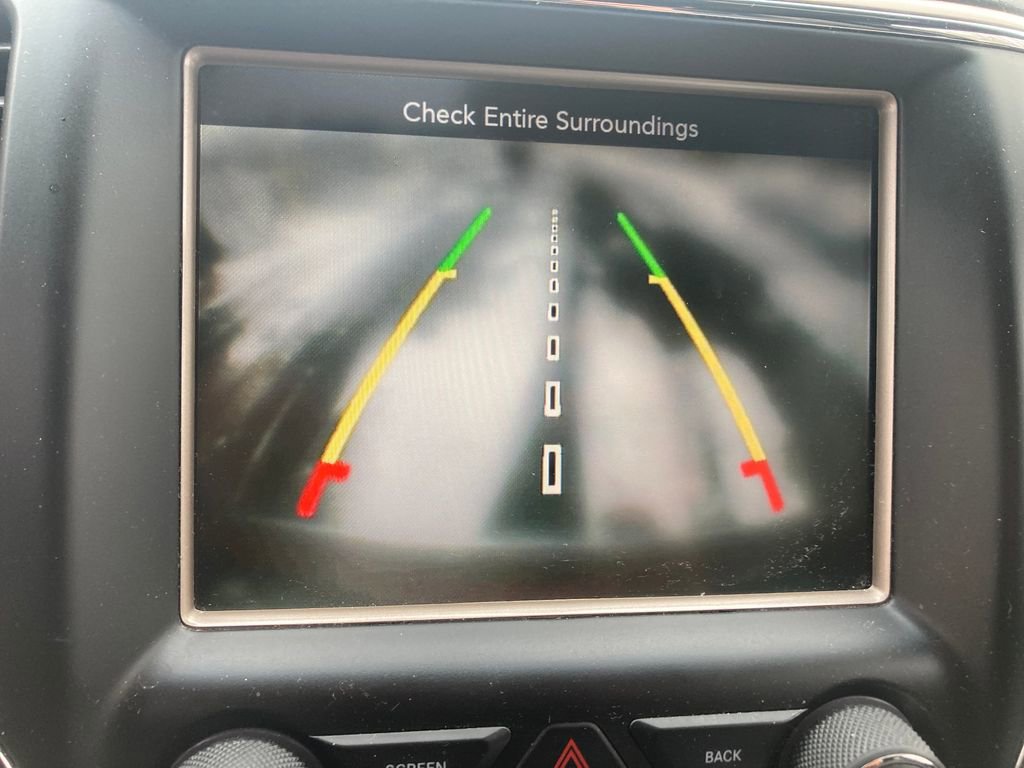 Used 2015 Jeep Grand Cherokee Limited image 24