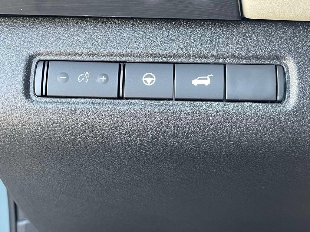 New 2026 Nissan Pathfinder SL FWD image 22