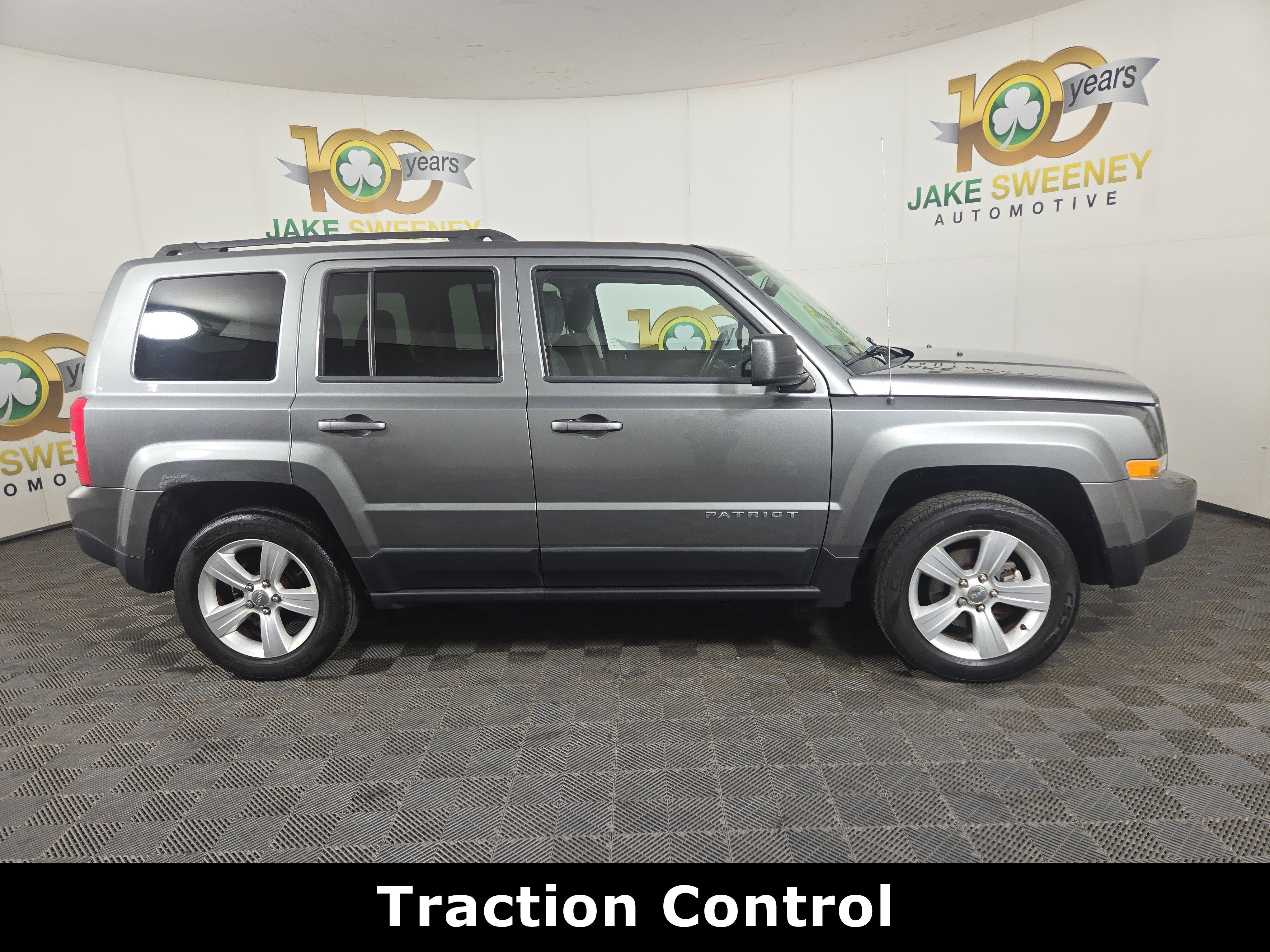 Used 2013 Jeep Patriot Latitude w/ Sun/Sound Group image 11