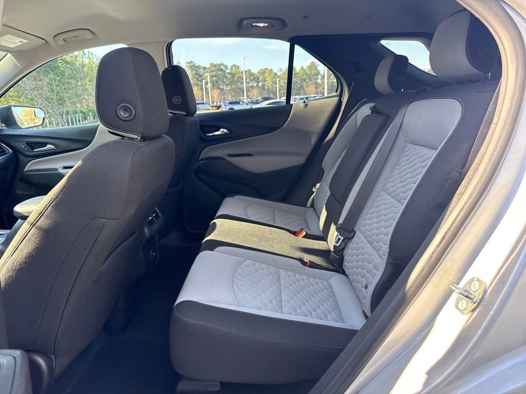 Used 2020 Chevrolet Equinox LS w/ LPO, Cargo Package image 23