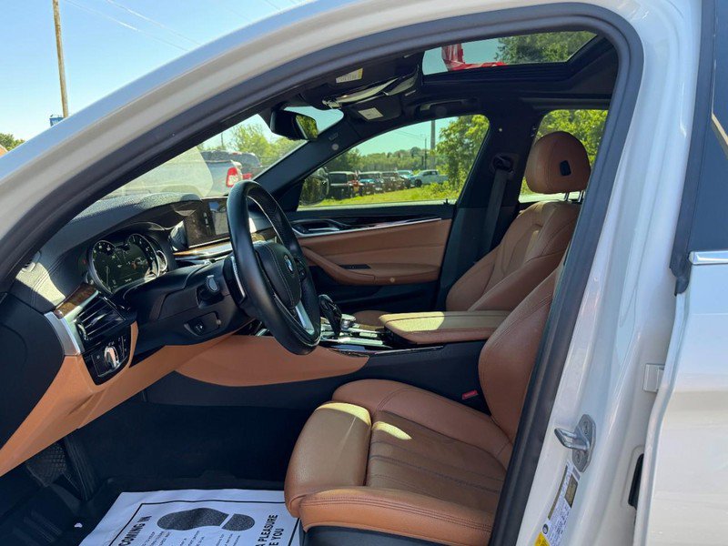 Used 2018 BMW 530i xDrive AWD/4WD image 16