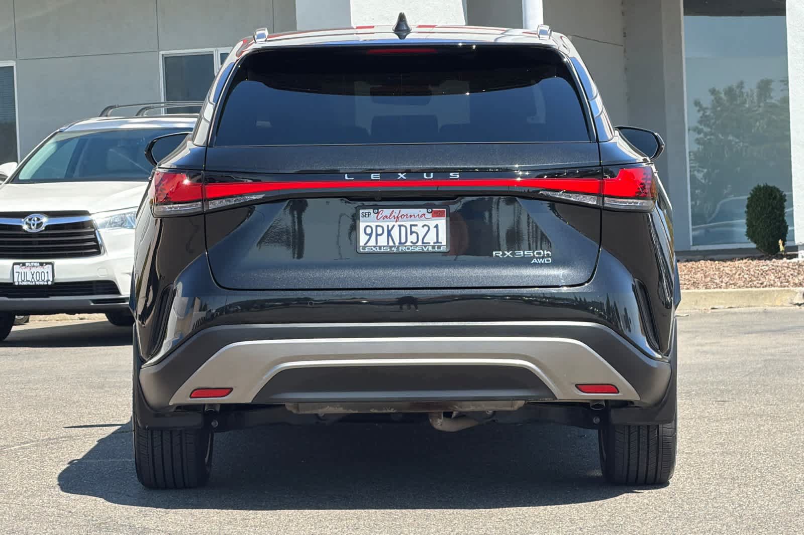Used 2024 Lexus RX 350h w/ Convenience Package AWD/4WD image 8