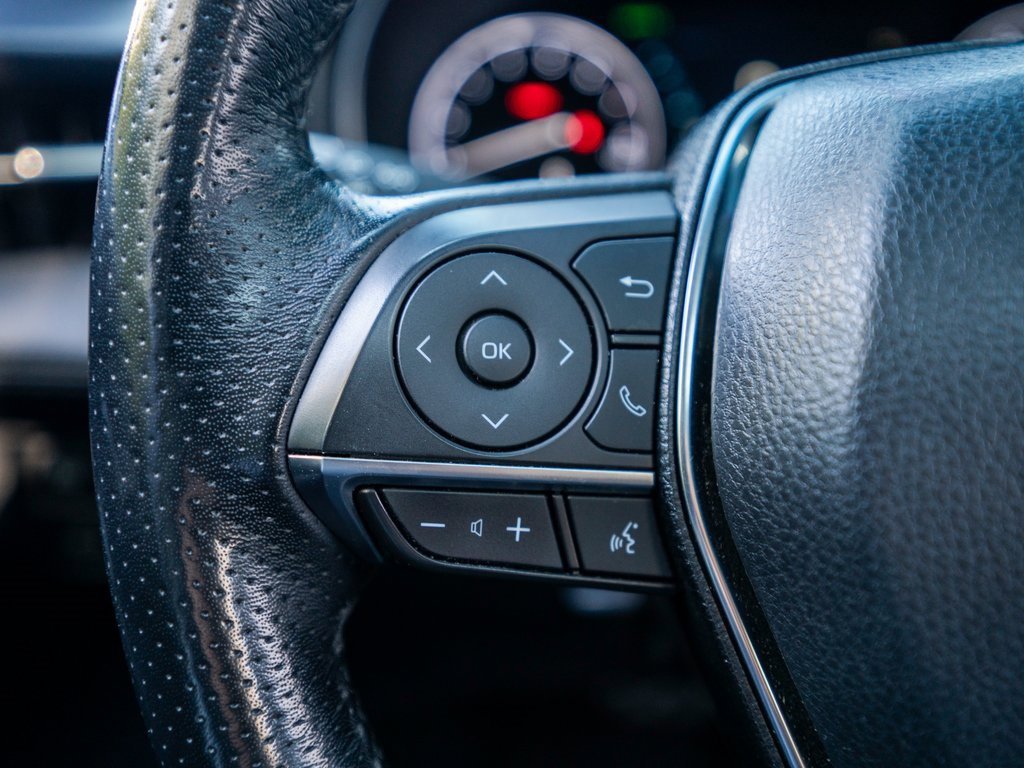 Used 2019 Toyota Avalon XSE image 32