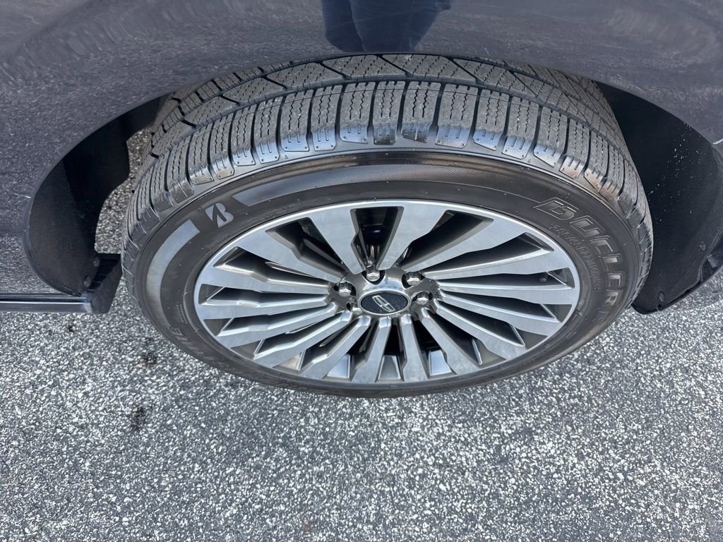 Used 2020 Lincoln Navigator Reserve w/ Luxury Package image 9