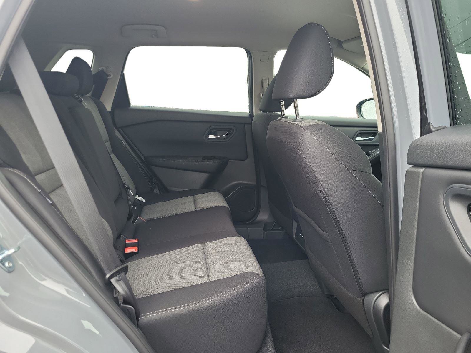 New 2026 Nissan Rogue SV w/ Cold Weather Package image 24