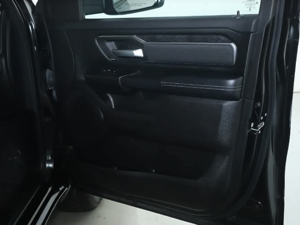 Used 2024 RAM 1500 Big Horn AWD/4WD image 33